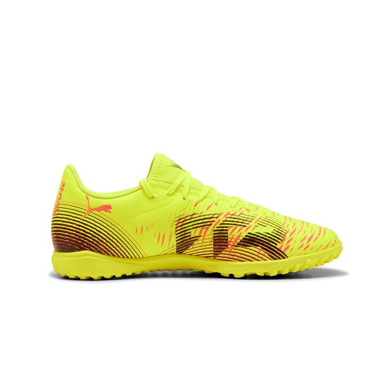 Puma-Teniguayos-Future-8-Play-Tt-Hombre-Amarillo-108378-03_1.JPG