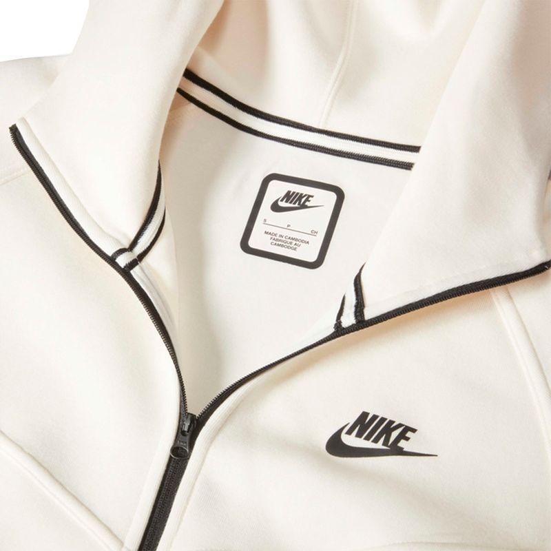 Nike-Chaqueta-Nsw-Tch-Flc-Wr-Fz-Hdy-Mujer-Beige-FB8338-110_4.JPG