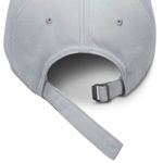 Nike-Gorra-Club-Cap-U-Cb-Sm-Swsh-Hombre-Gris-FZ5698-002_2.JPG