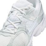 Nike-Tenis-V5-Rnr-Hombre-Blanco-HJ5228-101_7.JPG