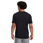 Under-Armour-Camiseta-Pjt-Rck-Hombre-Negro-1389906-001_2.JPG