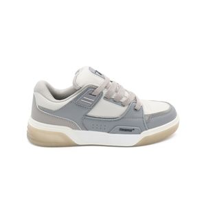 Treme Tenis Kao Hombre Gris